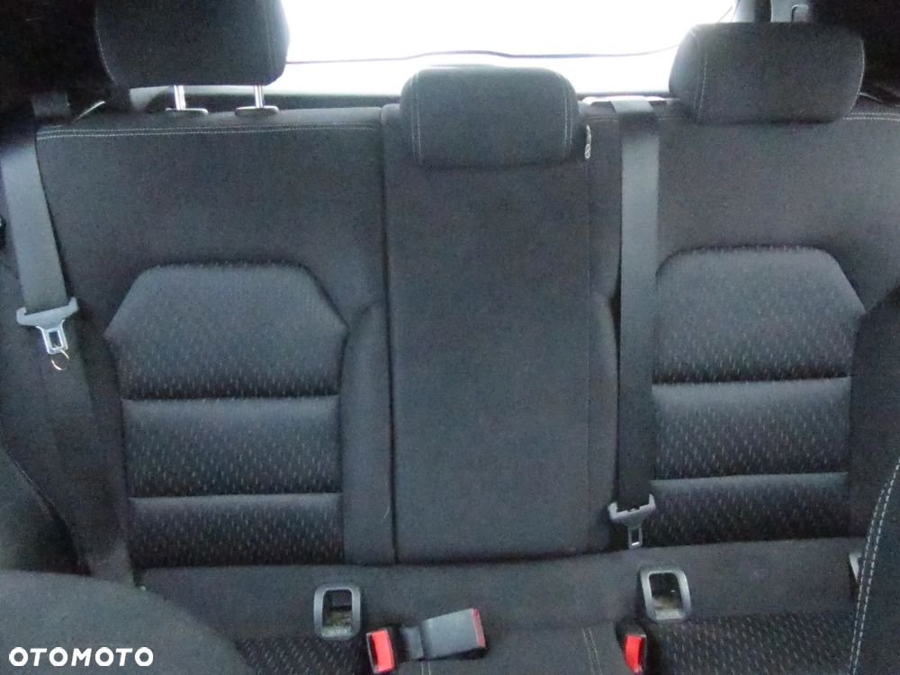 KLAPA BAGAŻNIKA Infiniti Q30 2016 r. Wszystkie części - 11