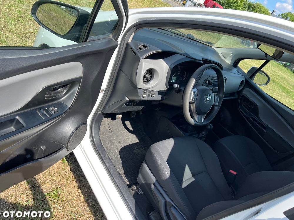 Toyota Yaris 1.0 Active - 7