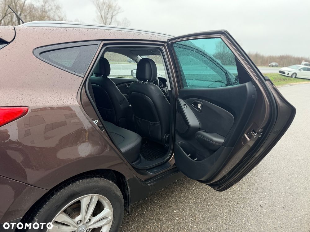 Hyundai ix35 2.0 2WD Automatik Trend - 10