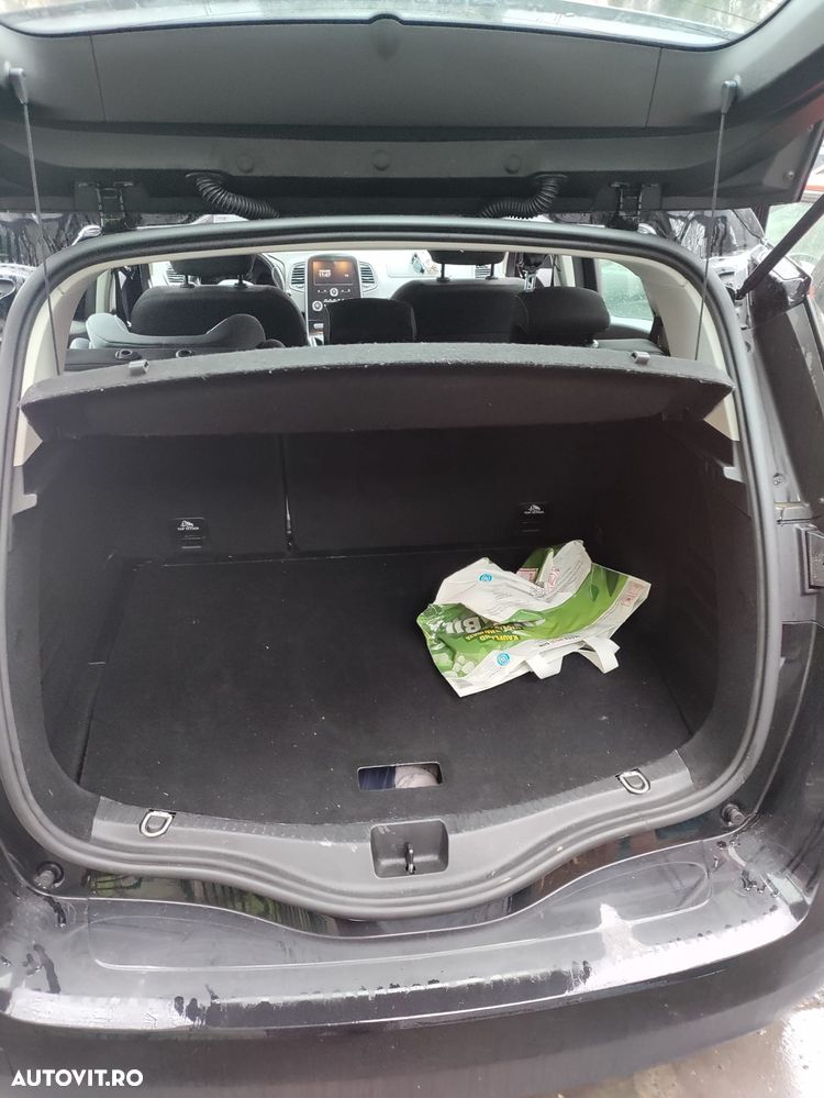 Renault Scenic - 7