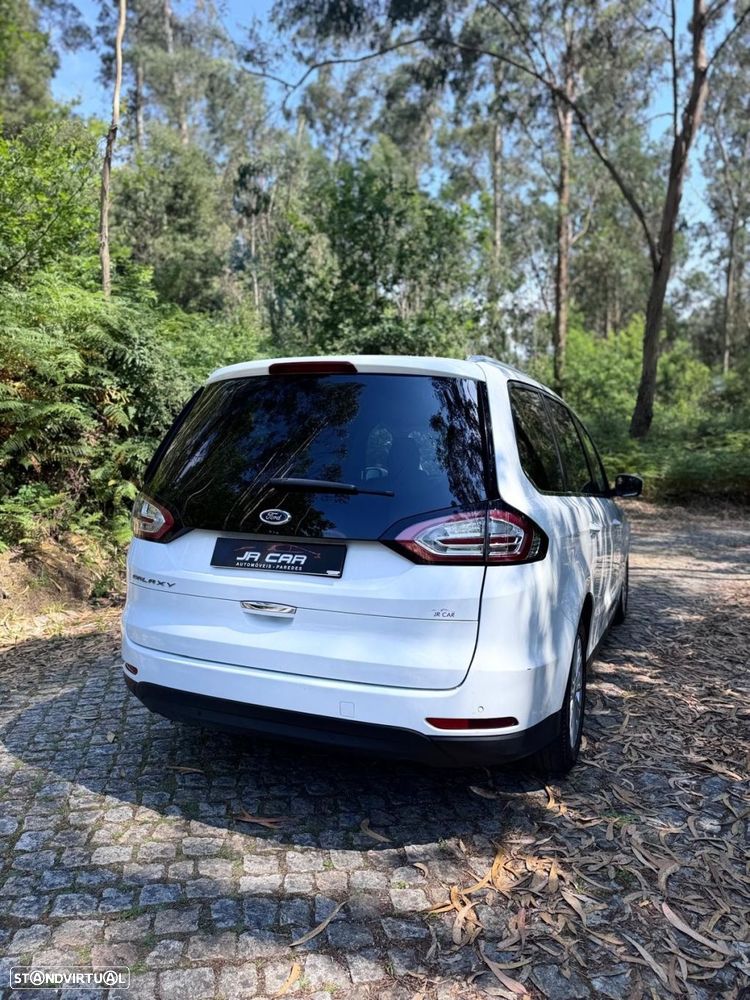 Ford Galaxy - 8