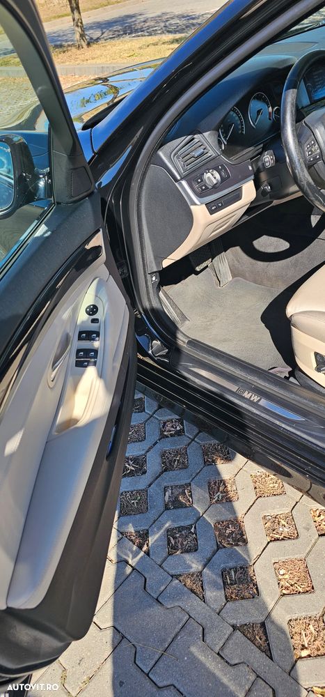 BMW Seria 5 520d Aut. - 11