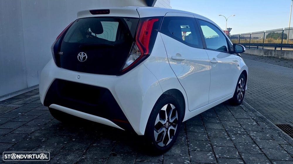 Toyota Aygo 1.0 X-Play+X-Touch - 4