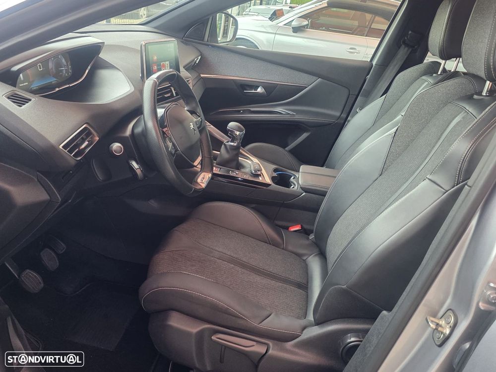 Peugeot 5008 1.2 PureTech GT Line - 10