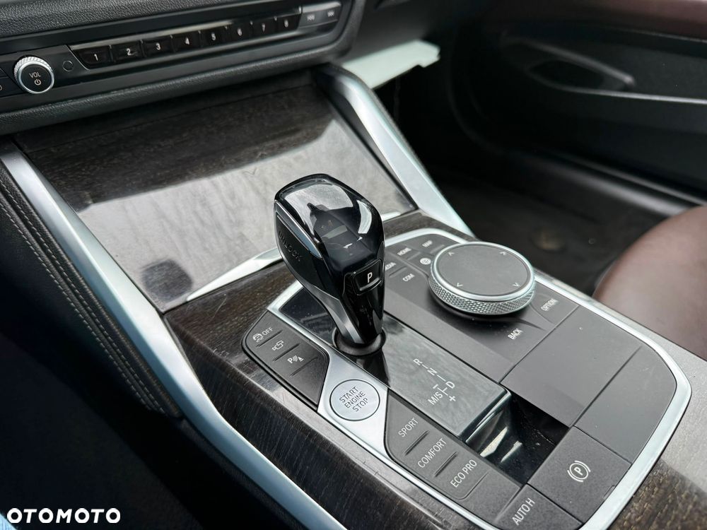 BMW Seria 4 M440i xDrive - 27