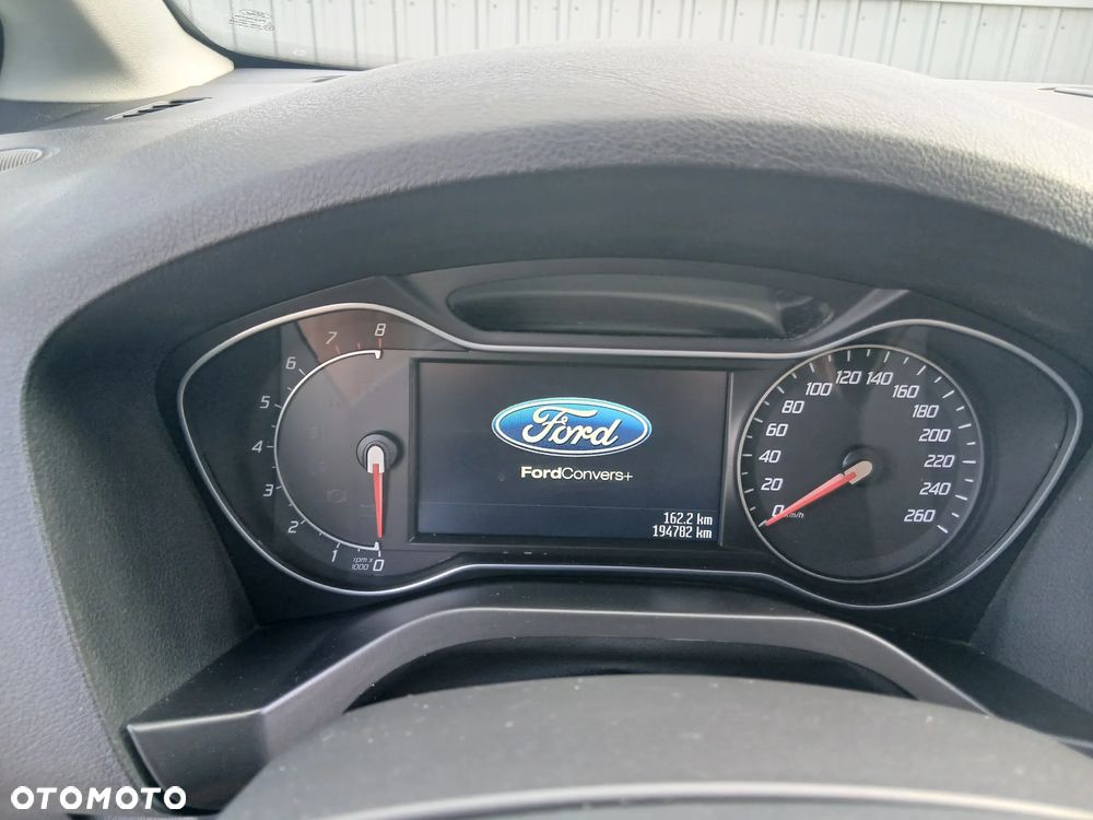 Ford Galaxy 2.0 Titanium - 10