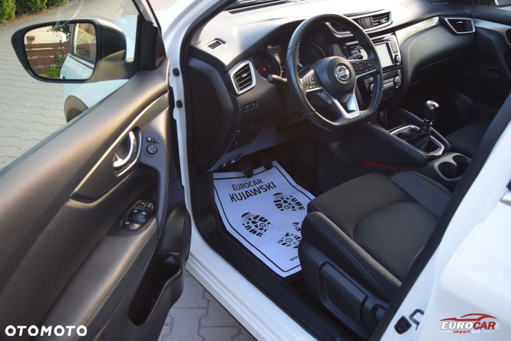 Nissan Qashqai 1.3 DIG-T Tekna - 11