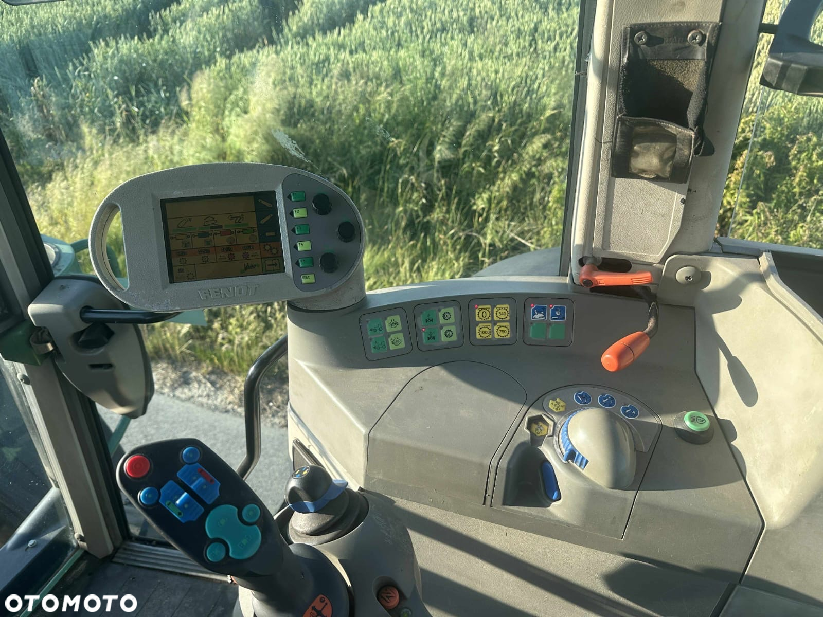 Fendt VARIO 712 - 10