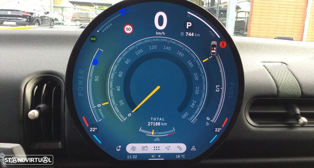 MINI 5 Portas Cooper Premium Essential Auto - 8