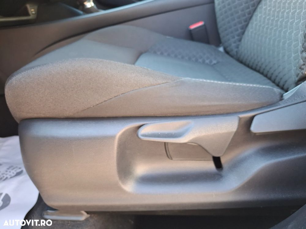 Toyota C-HR 1.8 HSD 4x2 CVT C-enter - 12