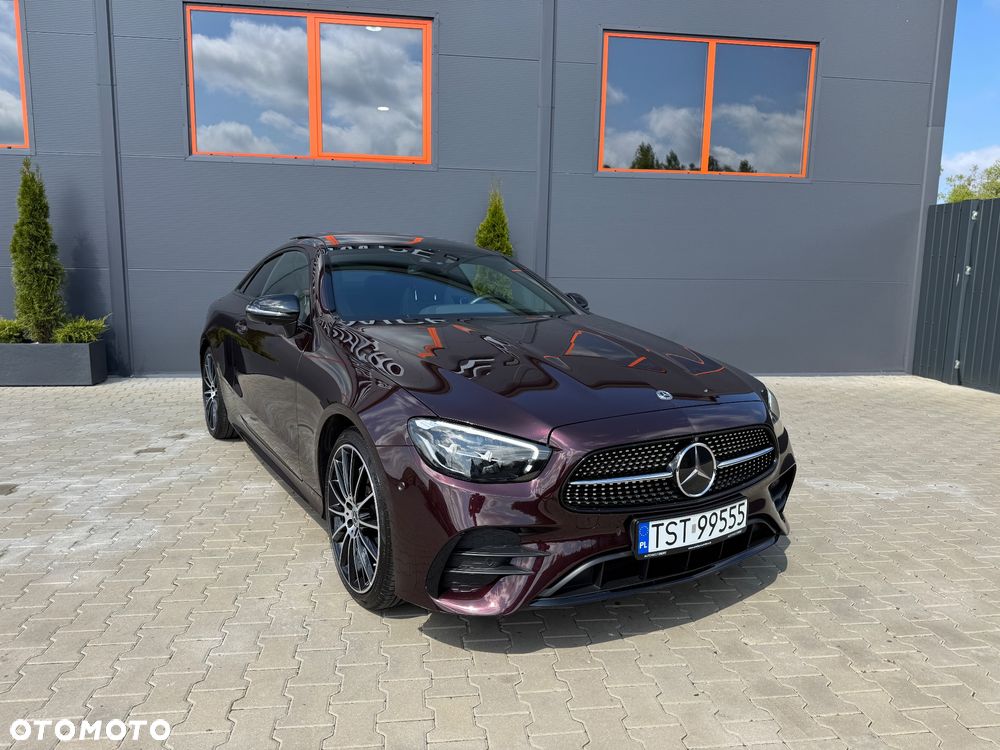 Mercedes-Benz Klasa E 300 d 4Matic 9G-TRONIC AMG Line - 5