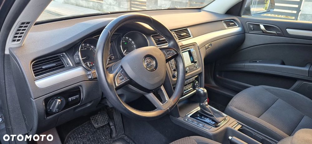 Skoda Superb 2.0 TDI DSG Exclusive - 7
