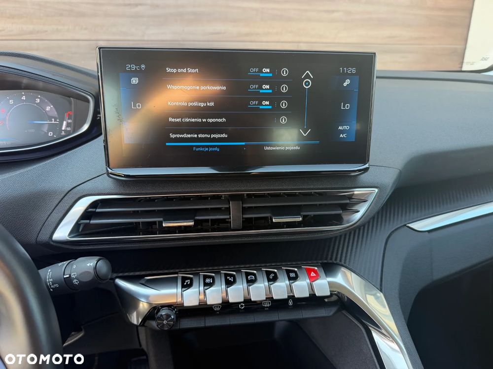 Peugeot 3008 - 17