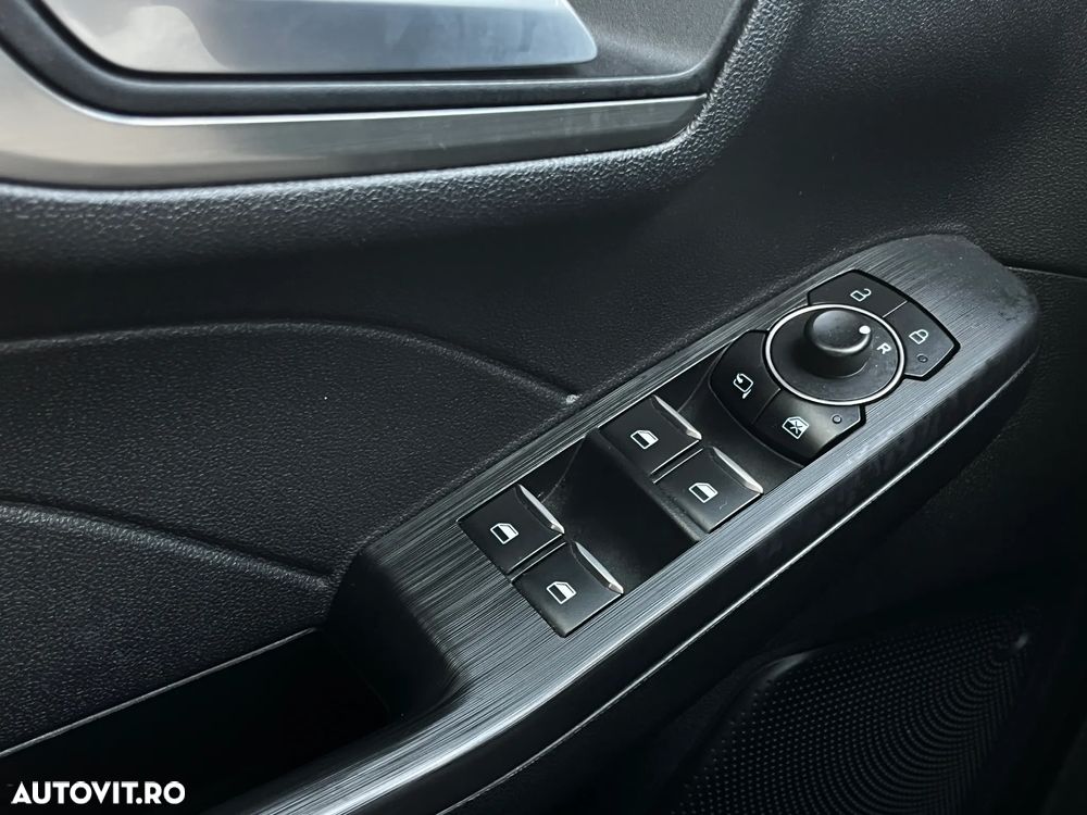 Ford Kuga 2.5 Duratec FHEV AWD Trend - 20