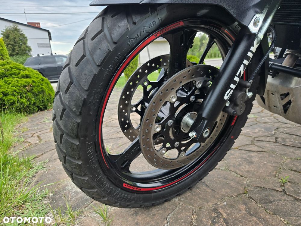 Suzuki V-STROM - 18