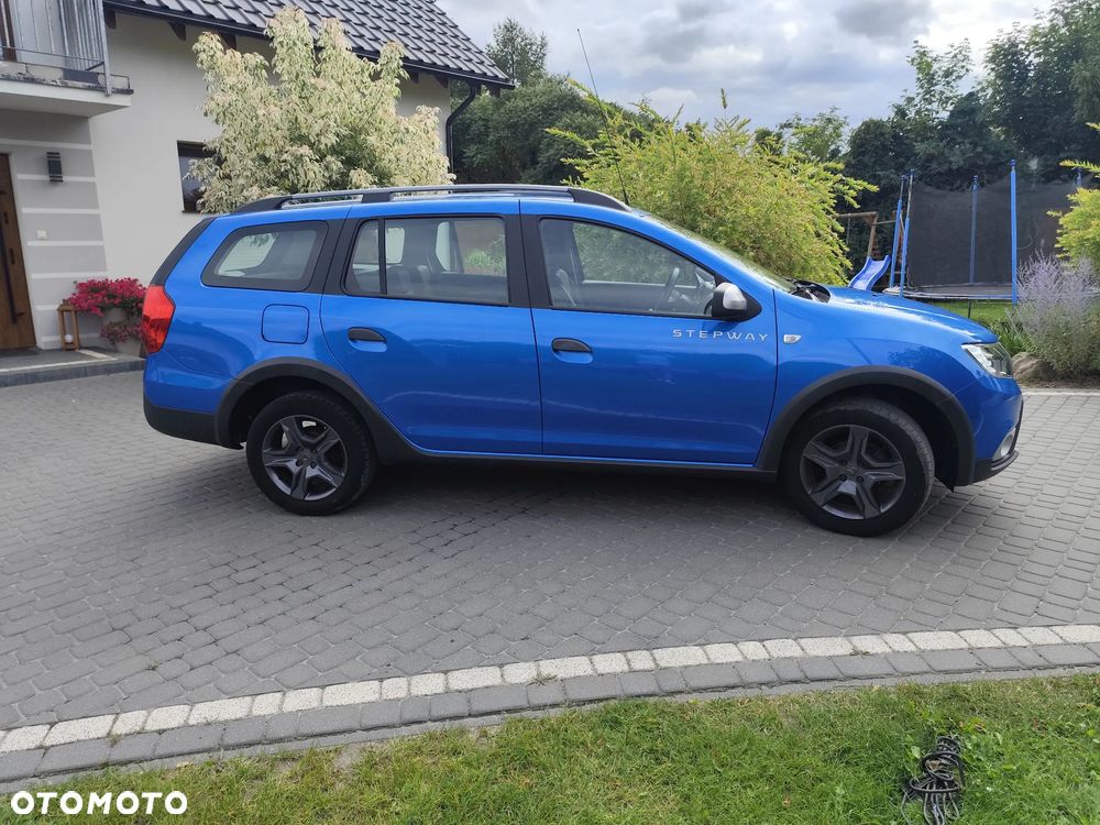 Dacia Logan TCe 90 (S&S) Stepway - 6