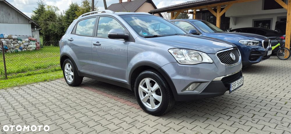 SsangYong/KGM Korando 2.0 E-XDi DPF 4WD Quartz - 2