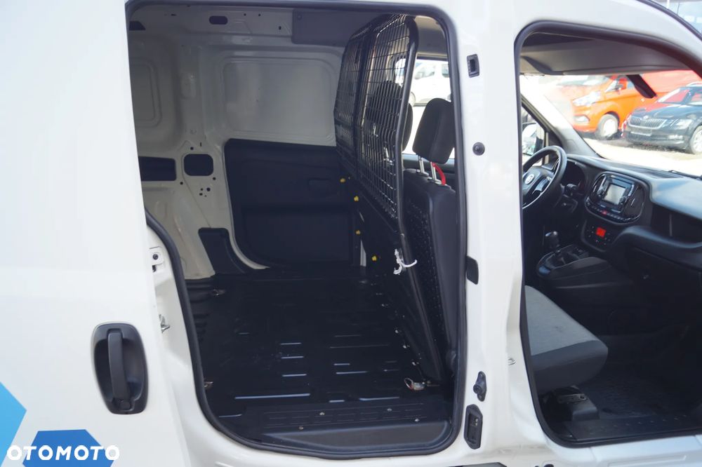 Fiat Doblo - 31