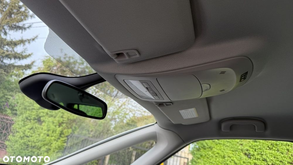 Opel Zafira Tourer 1.4 Turbo Innovation - 26