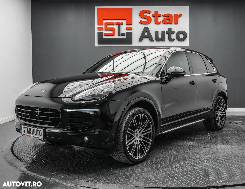 Porsche Cayenne - 1