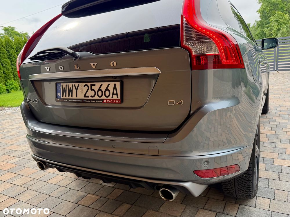 Volvo XC 60 D4 Drive-E R-Design Momentum - 9
