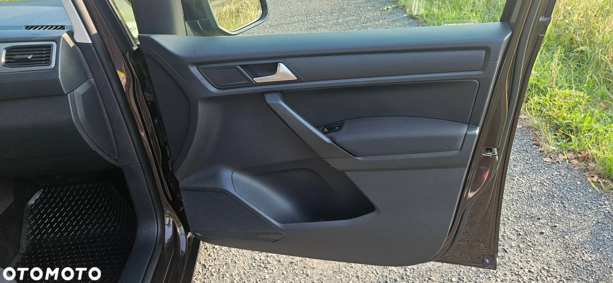 Volkswagen Caddy 2.0 TDI Trendline 4Motion - 12