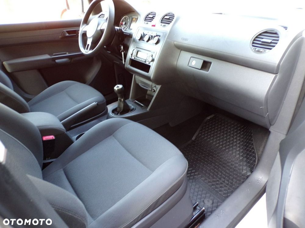 Volkswagen Caddy - 25