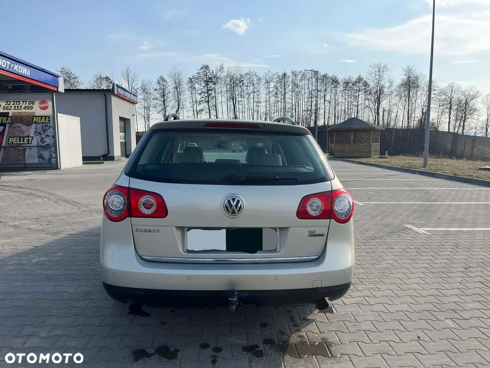 Volkswagen Passat - 3