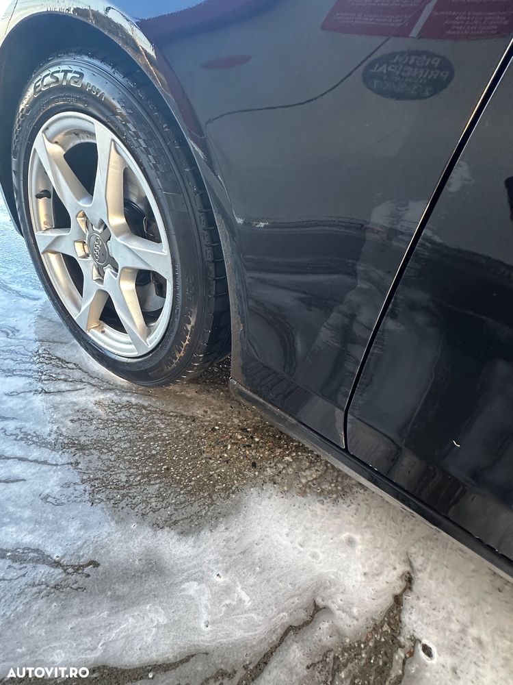 Audi A4 Limuzina 2.0 TDI B8 - 10