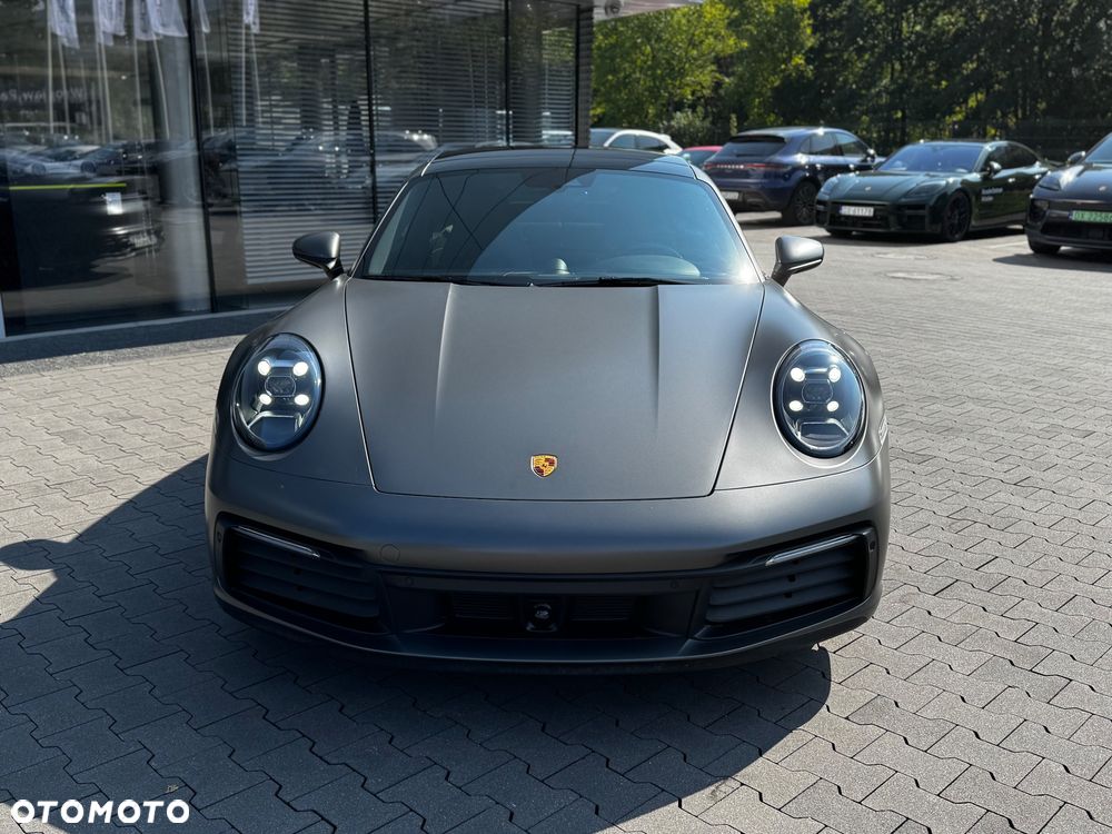 Porsche 911 Carrera 4S - 7