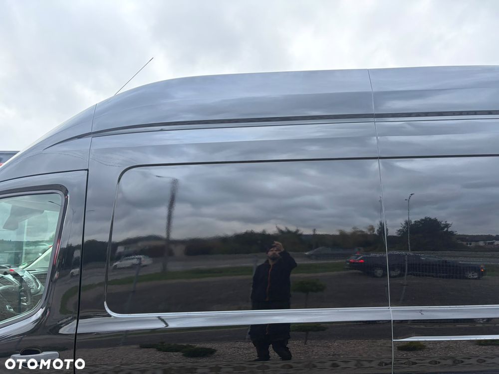 Ford Transit - 28