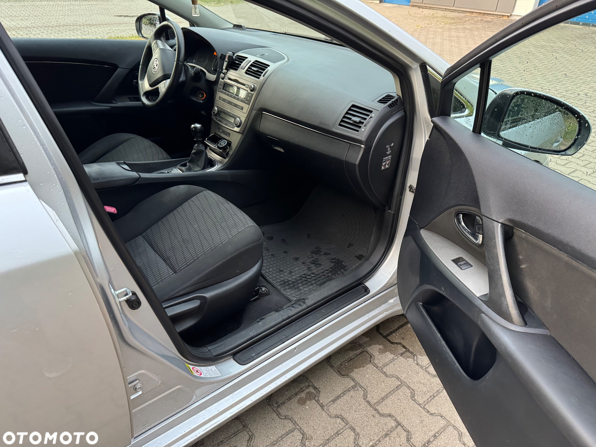 Toyota Avensis 2.0 D-4D Sol - 6