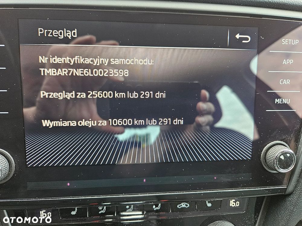 Skoda Octavia 1.5 TSI ACT Style DSG - 4