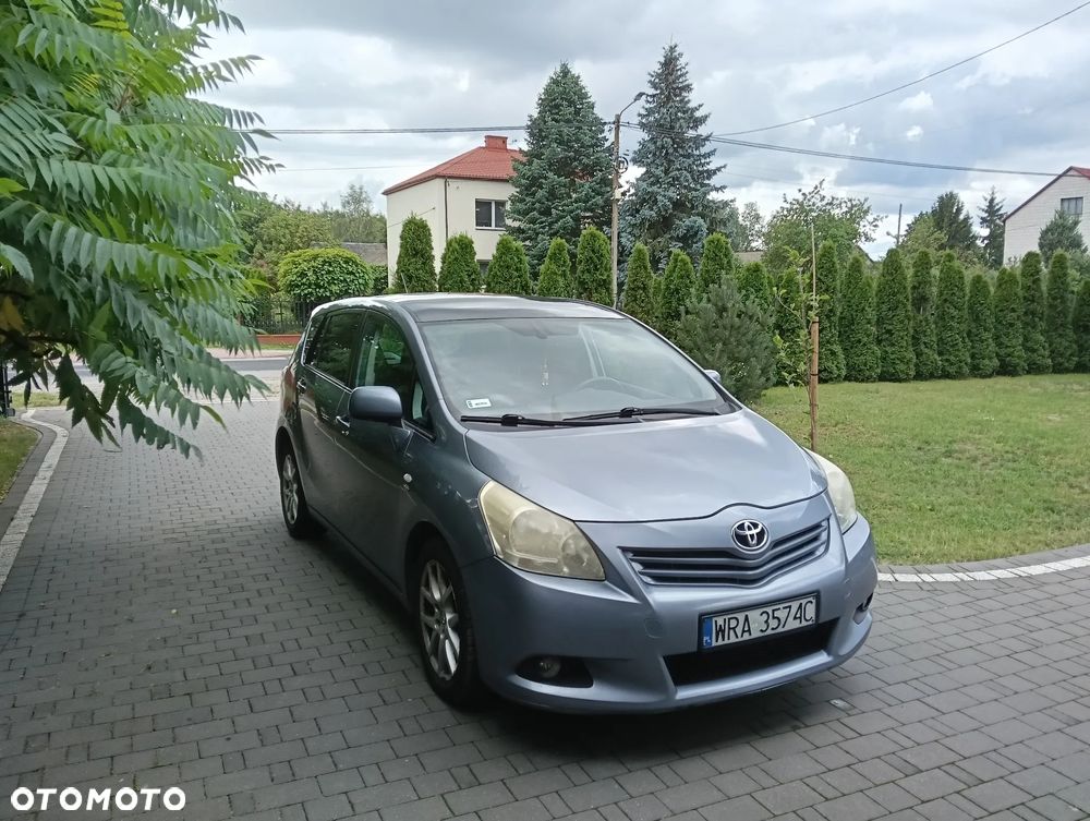 Toyota Verso 2.2 D-CAT Prestige - 2