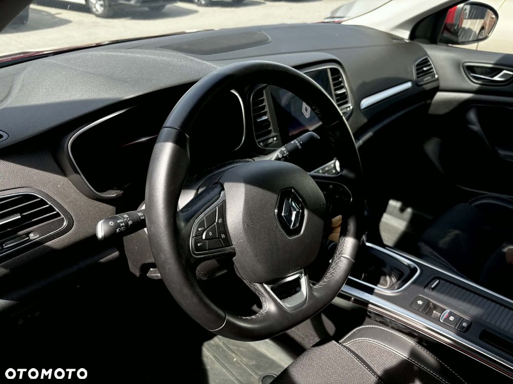 Renault Megane 1.3 TCe FAP Techno EDC - 12