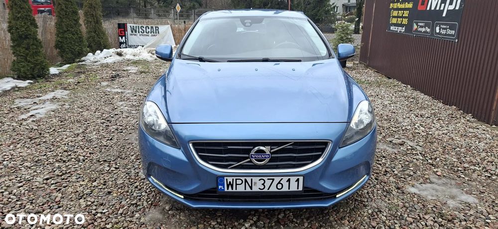 Volvo V40 D2 Momentum - 2
