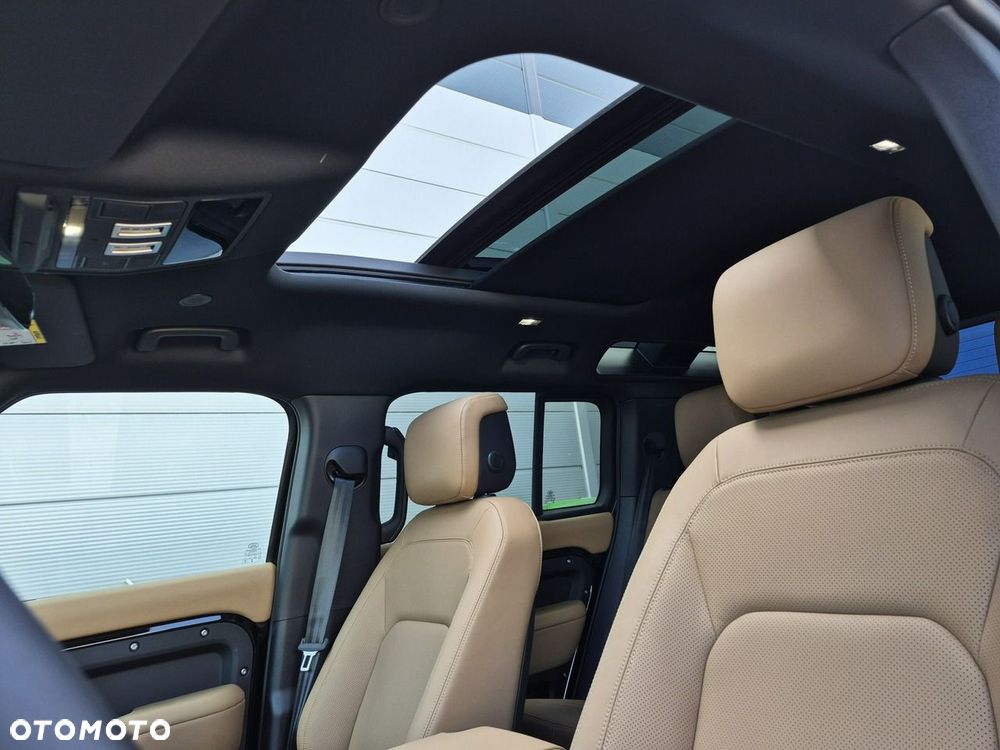 Land Rover Defender 110 D350 X-Dynamic HSE - 41