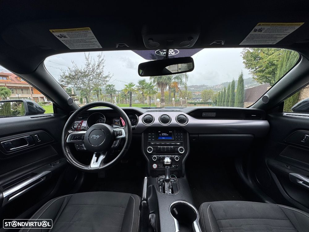 Ford Mustang 2.3 Eco Boost Aut. - 8