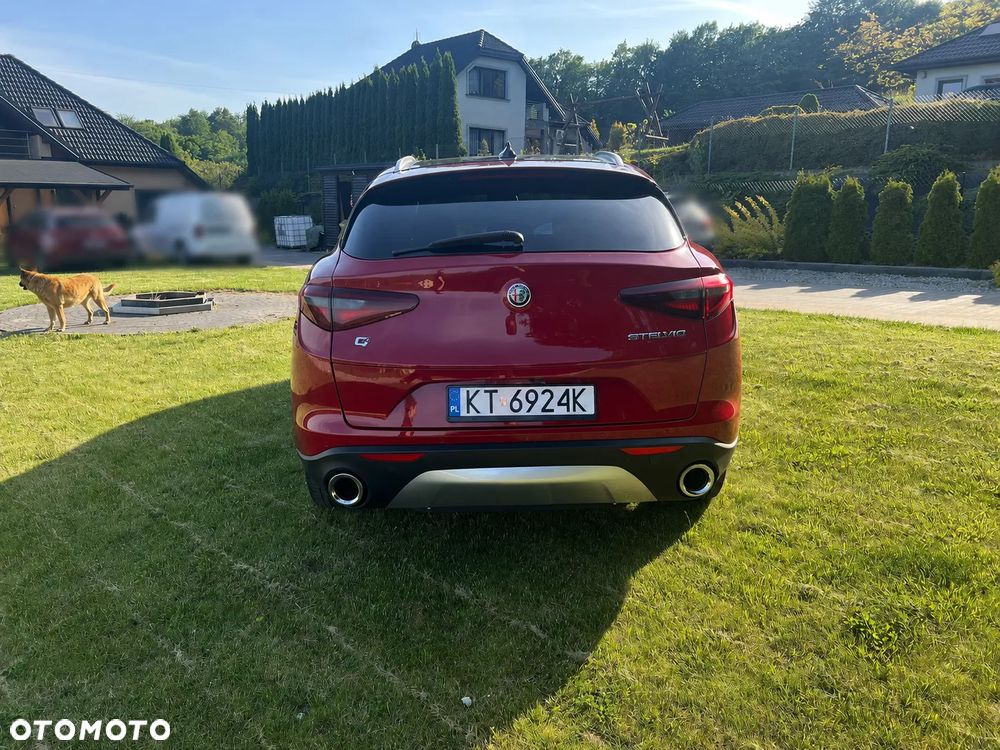 Alfa Romeo Stelvio 2.0 Turbo TI Q4 - 5