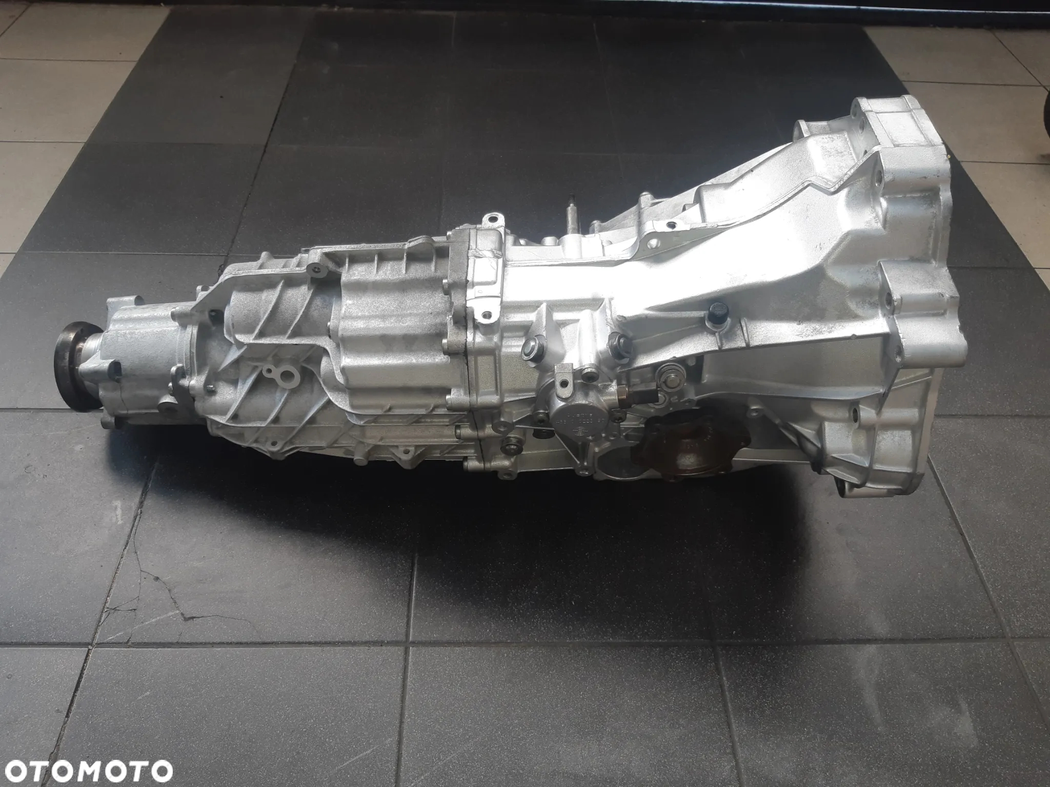 Skrzynia Biegów Audi A4 S4 B6 8E 8H 4.2 V8 FVD manual - 2