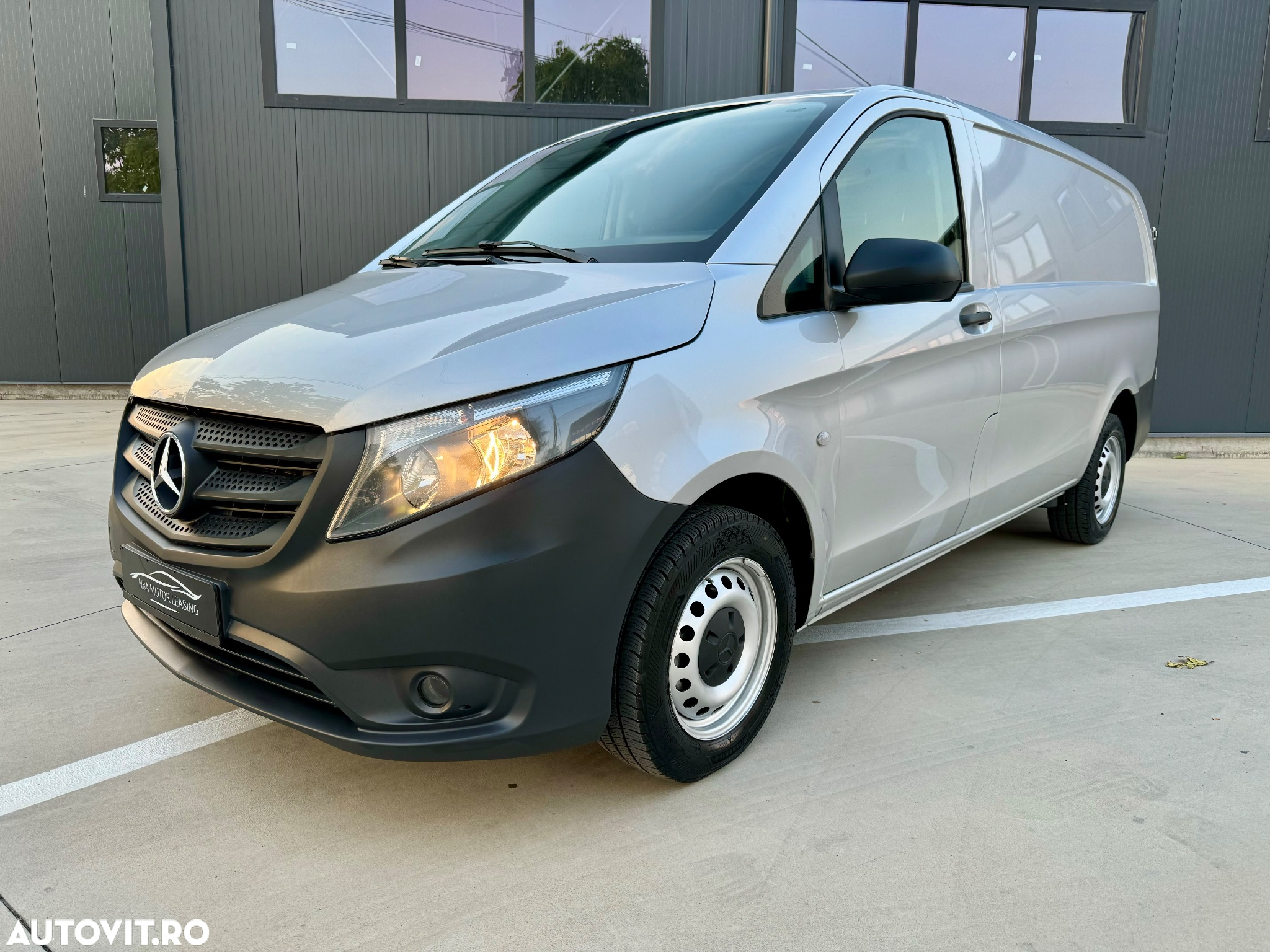 Mercedes-Benz Vito - 2