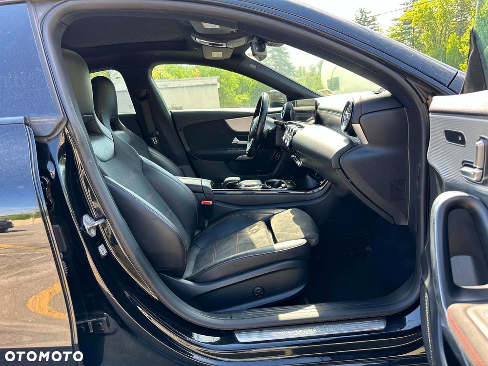 Mercedes-Benz CLA 250 AMG Line 7G-DCT - 6