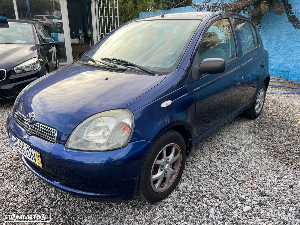 Toyota Yaris 1.0 Luna - 9