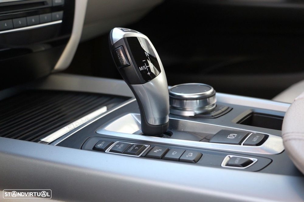 BMW X5 40e xDrive - 22