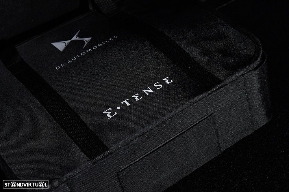 DS DS7 Crossback - 15