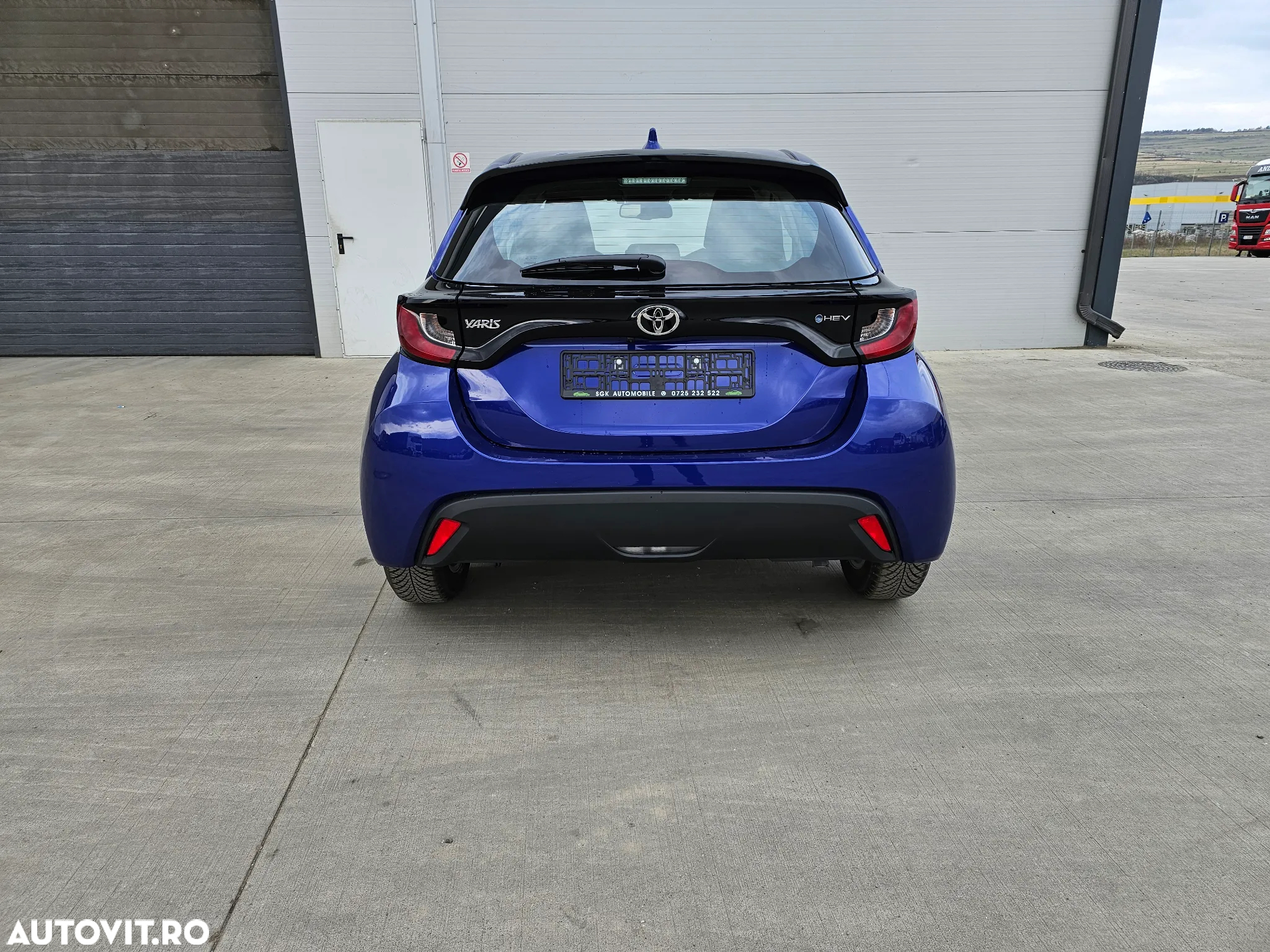 Toyota Yaris Hybrid 116 1.5 VVT-i Business Edition - 12