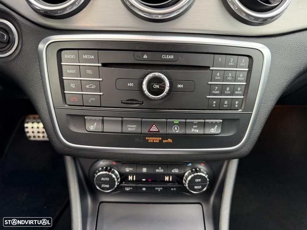 Mercedes-Benz GLA 200 AMG Line Aut. - 26