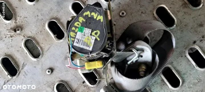 PAS BEZPIECZEŃSTWA MAZDA MPV PRZÓD PRAWY - 1