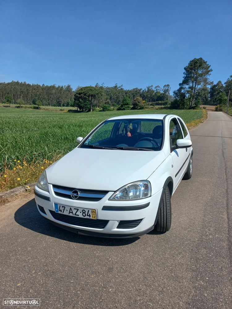 Opel Corsa 1.3 CDTi First - 1