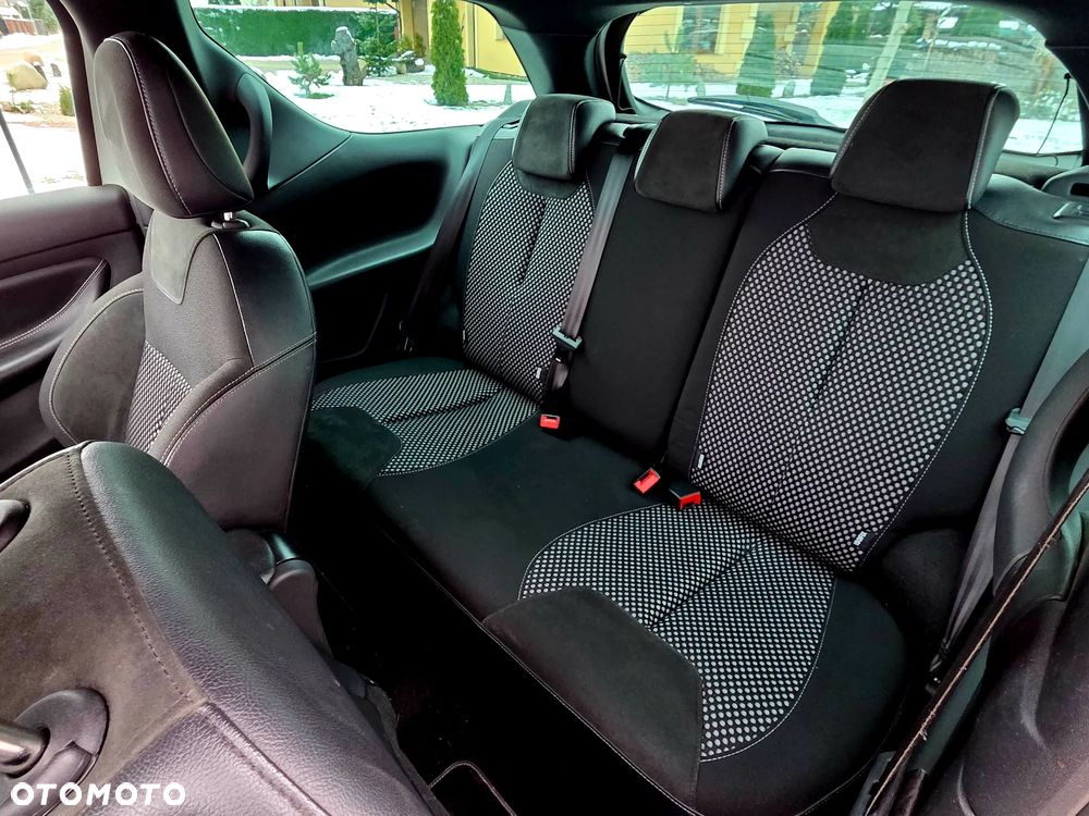 Citroën DS3 HDi 90 FAP SoChic - 15